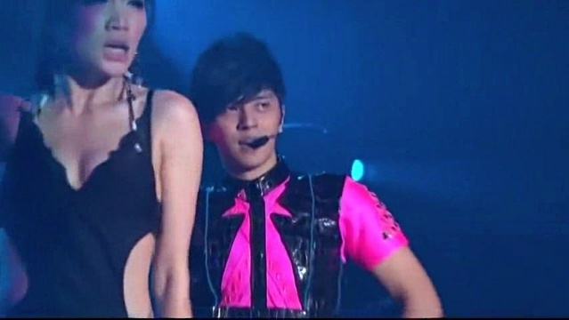 罗志祥 - 天后看了也怕怕组曲 (2010舞法舞天3D SHOW世界巡回演唱会台北场)