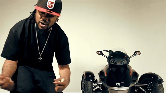 Intl Skeam - Contagious