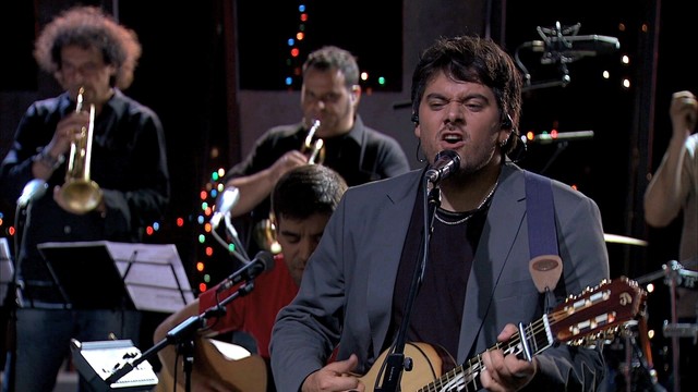 Despistaos - Menos (Live)