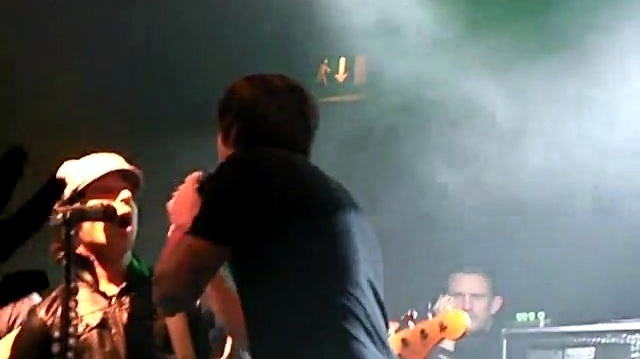 Simple Plan - Take My Hand