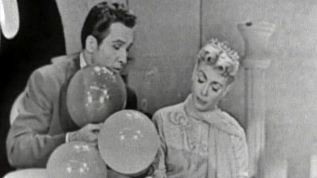 Dolores Gray - Isn't This A Lovely Day(To Be Caught In The Rain?)/ Till The Clouds Roll By (Medley / Live On The Ed Sullivan Show, September 20, 1953)