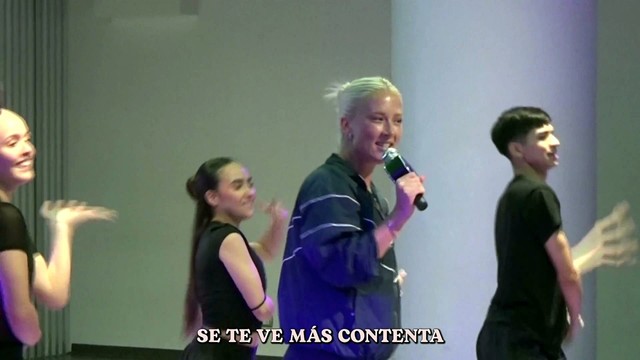 Vesta Lugg - Bienvenida