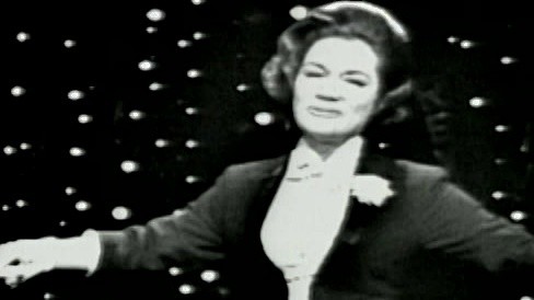 Connie Francis - Does Ol' Broadway Ever Sleep (Live On The Ed Sullivan Show, January 28, 1962)