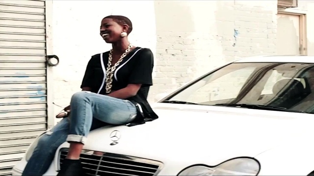 Lyric Jones - So Glad