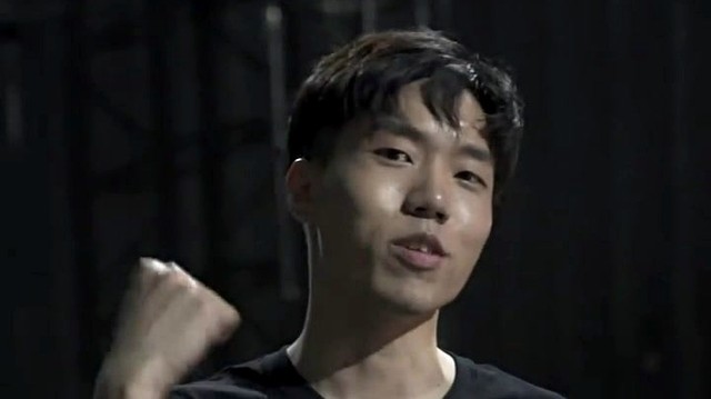 OWEN欧阳子文 - 说唱听谁的？《说唱听我的》AKA.O.WEN 请赐教