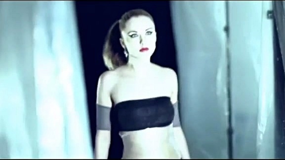 Dean - Lonely Loving You