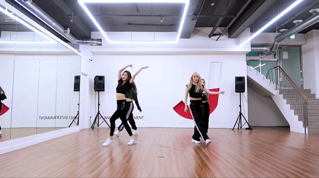 루나솔라 - DADADA (DANCE PRACTICE)