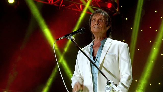 Roberto Carlos - Mulher Pequena / Mujer Pequeña - Roberto Carlos em Las Vegas