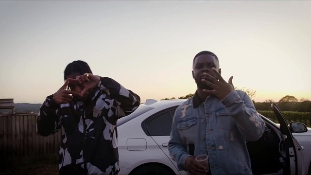 Smoke Boys - Outside