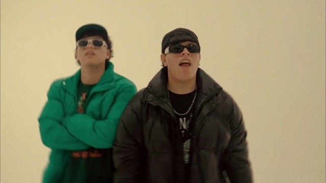 Kevis & Maykyy - Yeezys