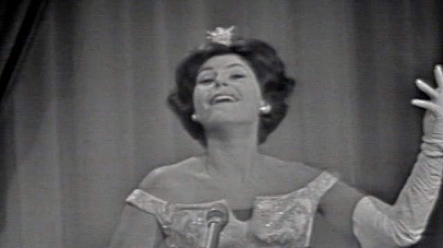 Roberta Peters - A Wonderful Guy (Live On The Ed Sullivan Show, November 4, 1962)