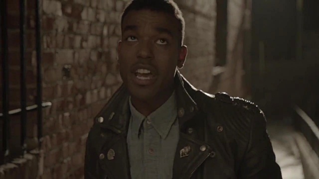 Luke James - Love Chile