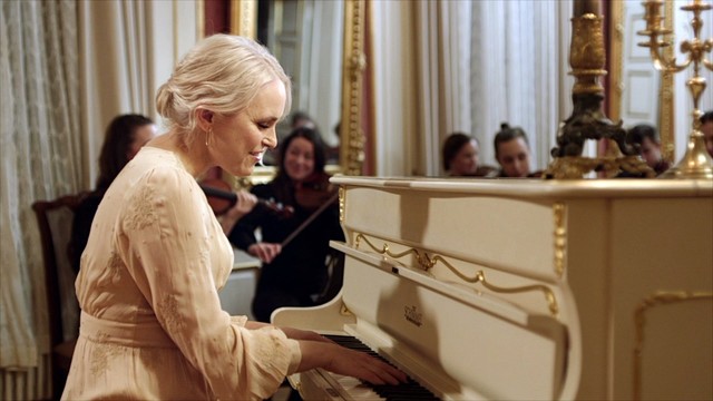 Eva Weel Skram - Tid med mjuke pakkar