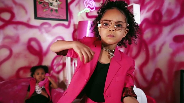 Zaza - Girls Run Everything