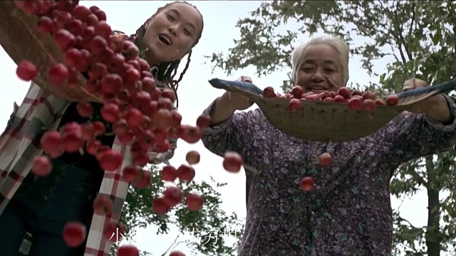 红歌辉煌合唱团 - 中华脊梁