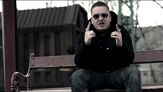 Deniz - HA F ÁJNI KELL FÁJJON
