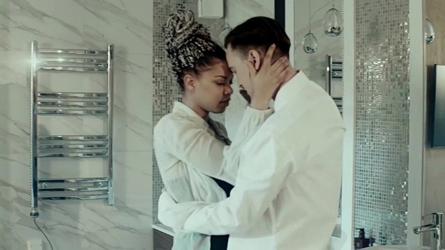 Luana Kiara - Trigger