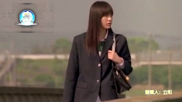 丛林思语 - 不知道你爱着谁 (女声版)