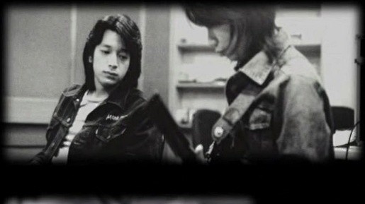 ซีล - RUK-MAI-TUM-RAI