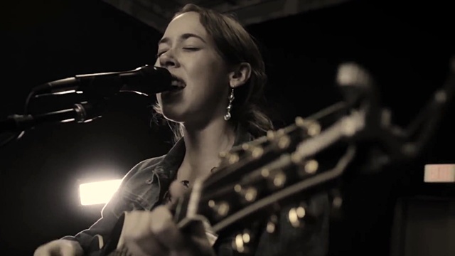 Sarah Jarosz - Over The Edge (Trio Version Video)