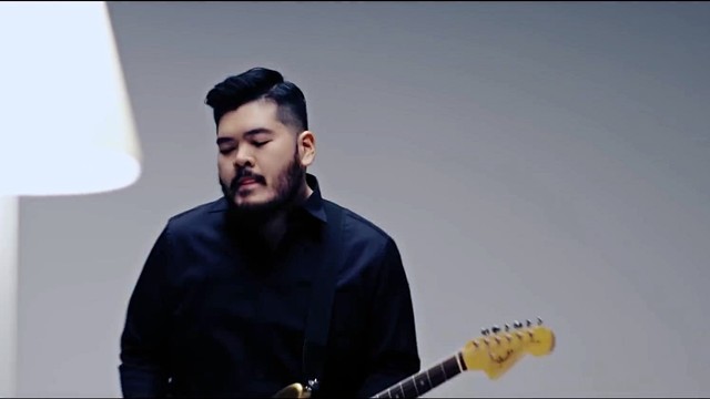 FIVE NEW OLD - Ghost In My Place