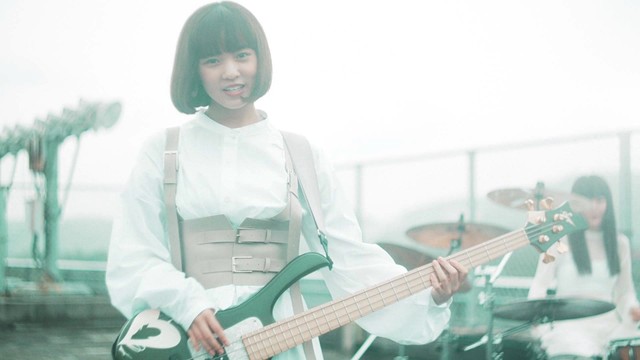 GIRLFRIEND - sky & blue (《黑色五叶草》日本动漫主题曲)