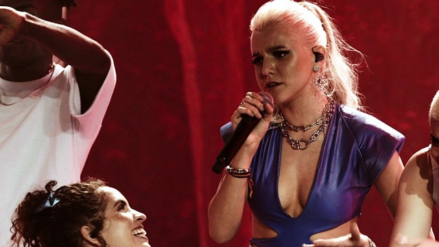 BFF Girls - Challenge (Live)