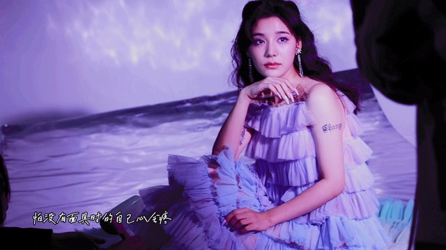 陆翊 - 她 (录音室版)