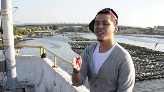 国蛋 GorDoN - 飞行少女