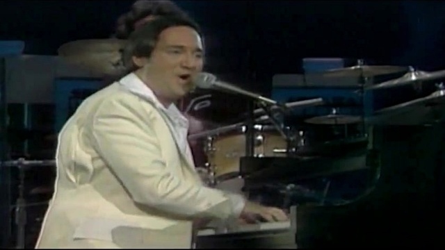 Neil Sedaka - Laughter In The Rain (Live at Jubilee Hall, Edmonton Canada 1981) (Live)