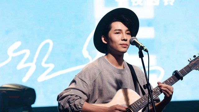 陈红鲤 - 午夜凶铃 (Live)