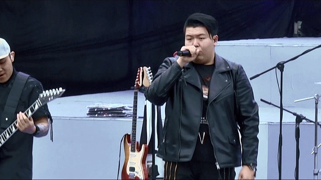 54乐队 - 重新 (生命之巅专场) (Live)