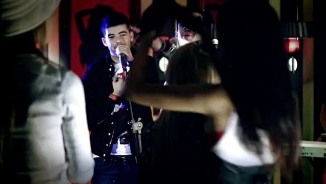 Ergys Shahu - Nga E Para Tja Nisim