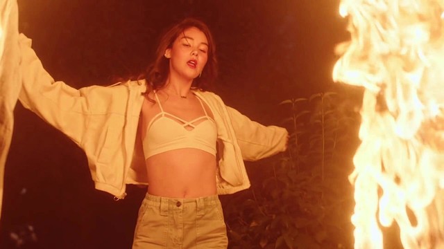 Audrey Mika - Fake Heartbreak