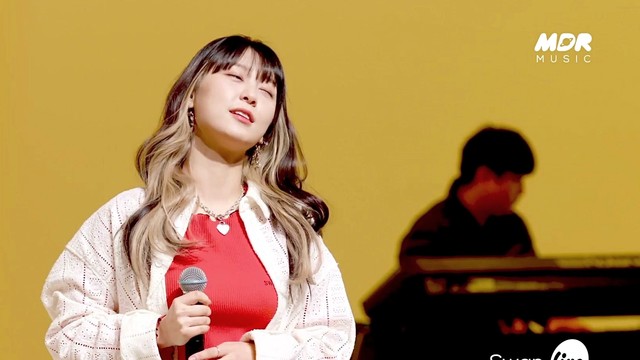 SWAN - Celebrity (it's KPOP LIVE) (Cover)