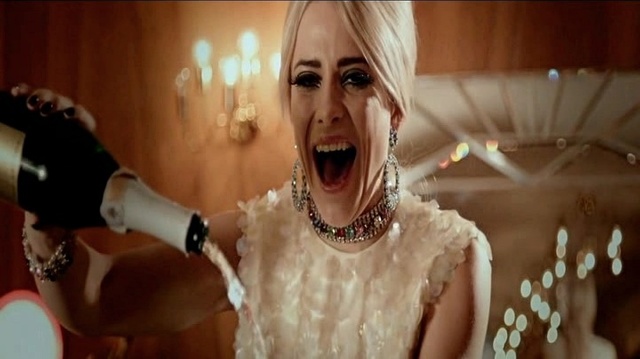 Rebecca - Taken Over (KTV版)