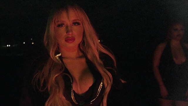 DnoteOnDaBeat - Peek A Boo