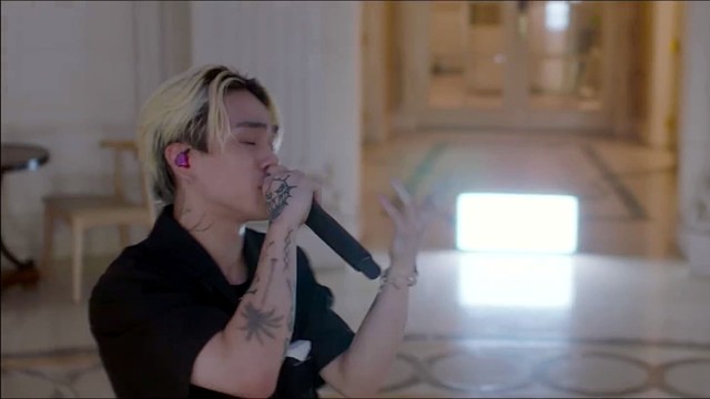 GRAY (그레이) - Close 2 U + Baby Don't Cry + Make Love (Live)