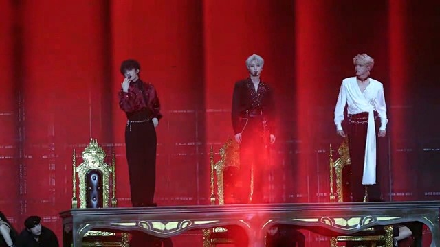 TOP登陆少年-朱志鑫 - 完美的互动 (2025 TOP登陆少年组合·5/5·ONE有引力·演唱会)