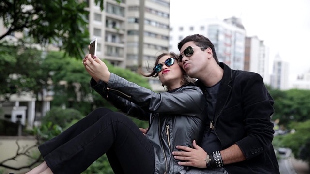 Nani Azevedo - Love Me