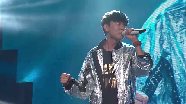 林俊杰 - 可惜没如果 (2016QQ音乐“最好的时光”跨年演唱会)