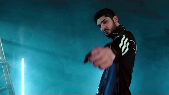 KR$NA - Living Legend