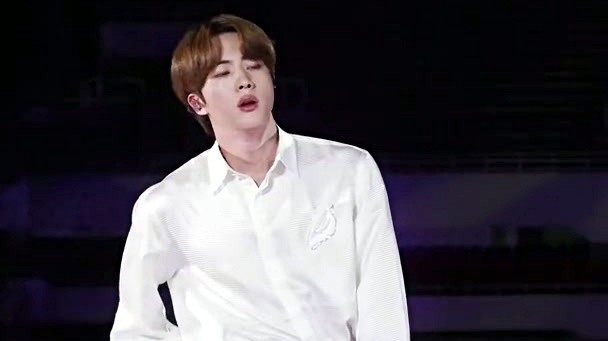 BTS - Life Goes On (Jin focus) (Live at AMA 2020/11/22)
