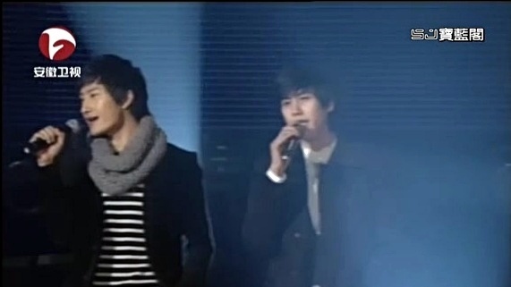 Super Junior-M - Marry U (安徽卫视搜狐年度盛典颁奖晚会 现场版2009/02/19)