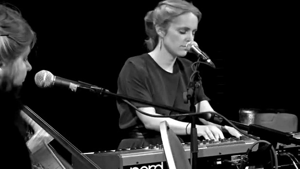 agnes obel (艾格尼丝·欧贝尔)