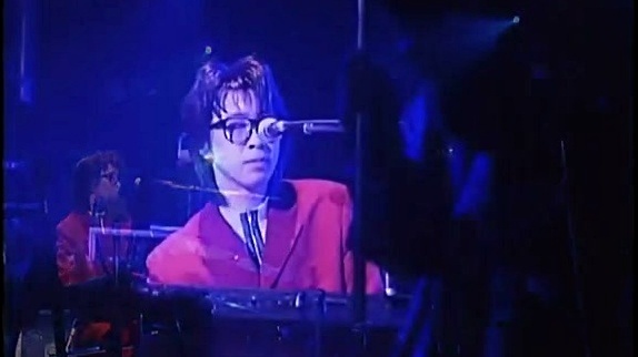 WANDS - LEGEND Of 90's J-ROCK LIVE BEST & CLIPS WANDS Cut DVD版 (Live)