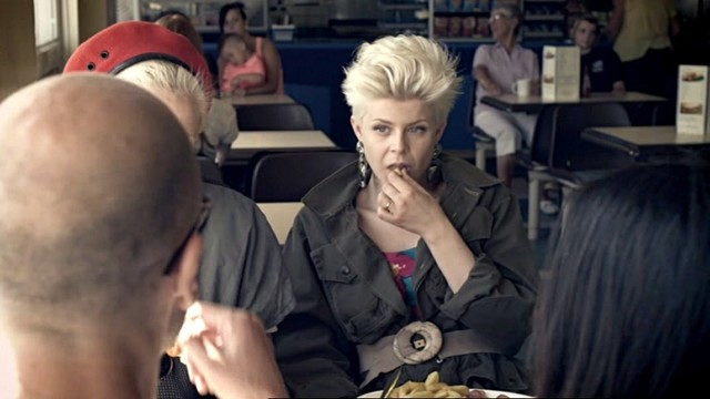 Robyn - Hang With Me