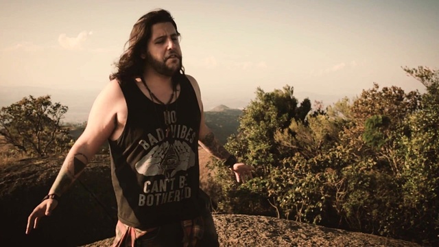 Mario Mendoza - Raise Your Head (New Single)