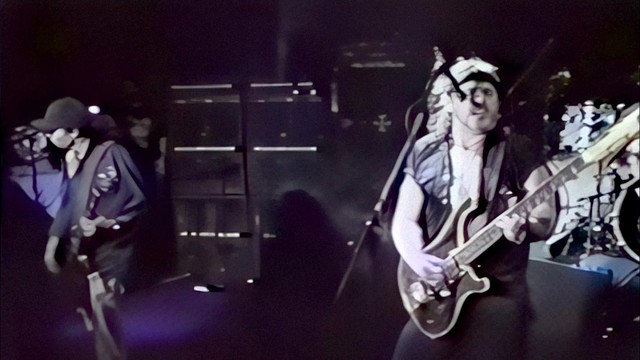 Motorhead - Over Your Shoulder (Lemmy's 50th Birthday, Live at Whisky a Go Go, West Hollywood, 1995)