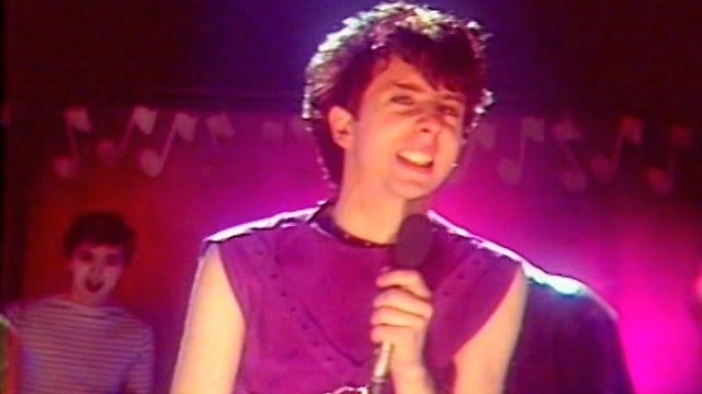 Soft Cell - Entertain Me